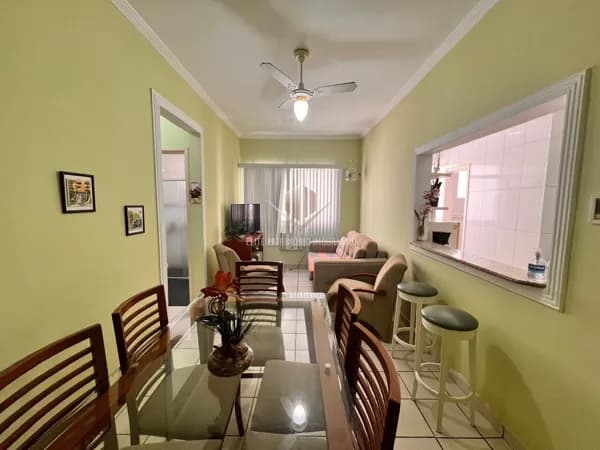Apartamento a venda na Praia das Astúrias Guarujá SP.