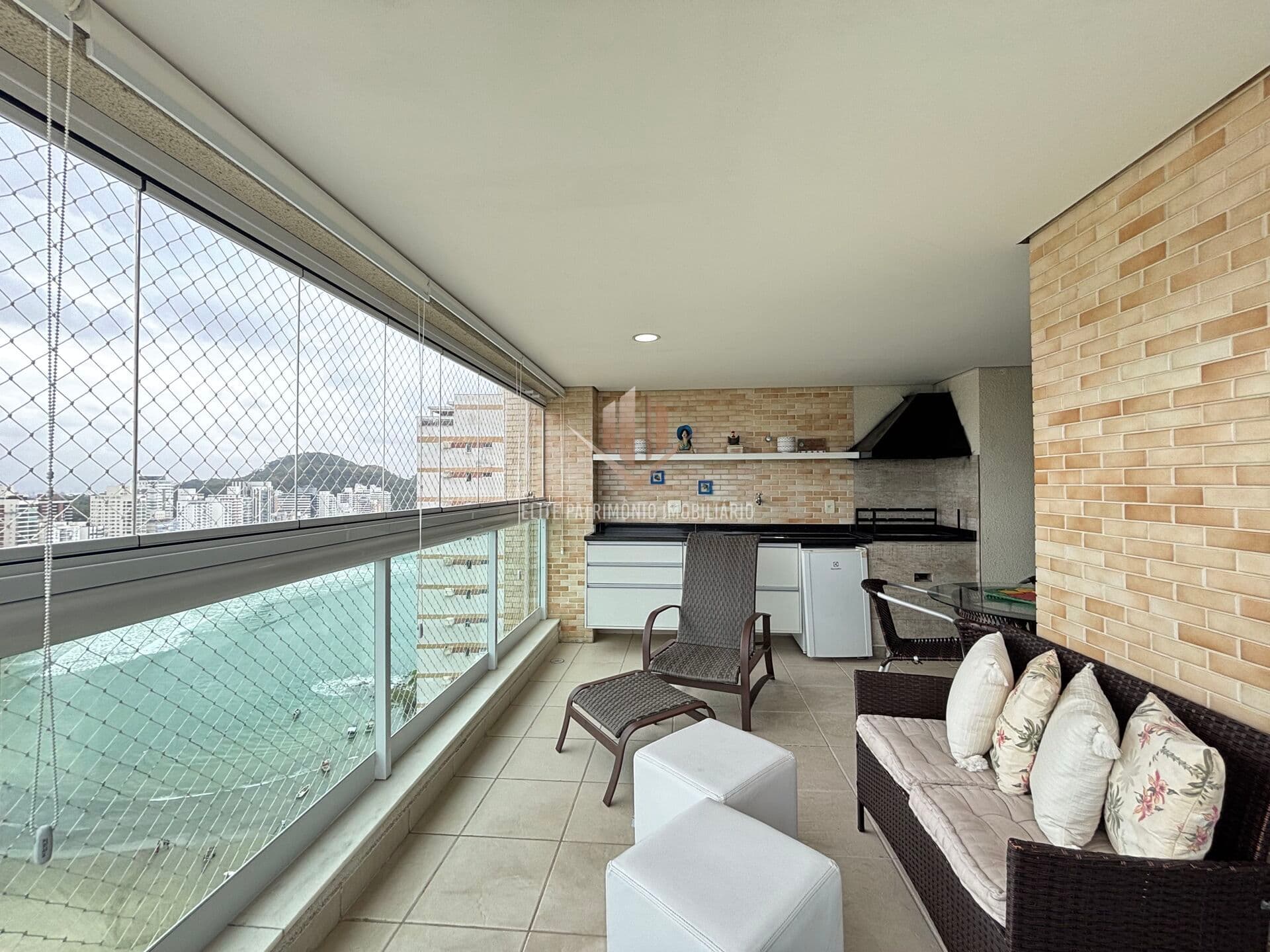 Apartamento em Guarujá - Praia Das Astúrias