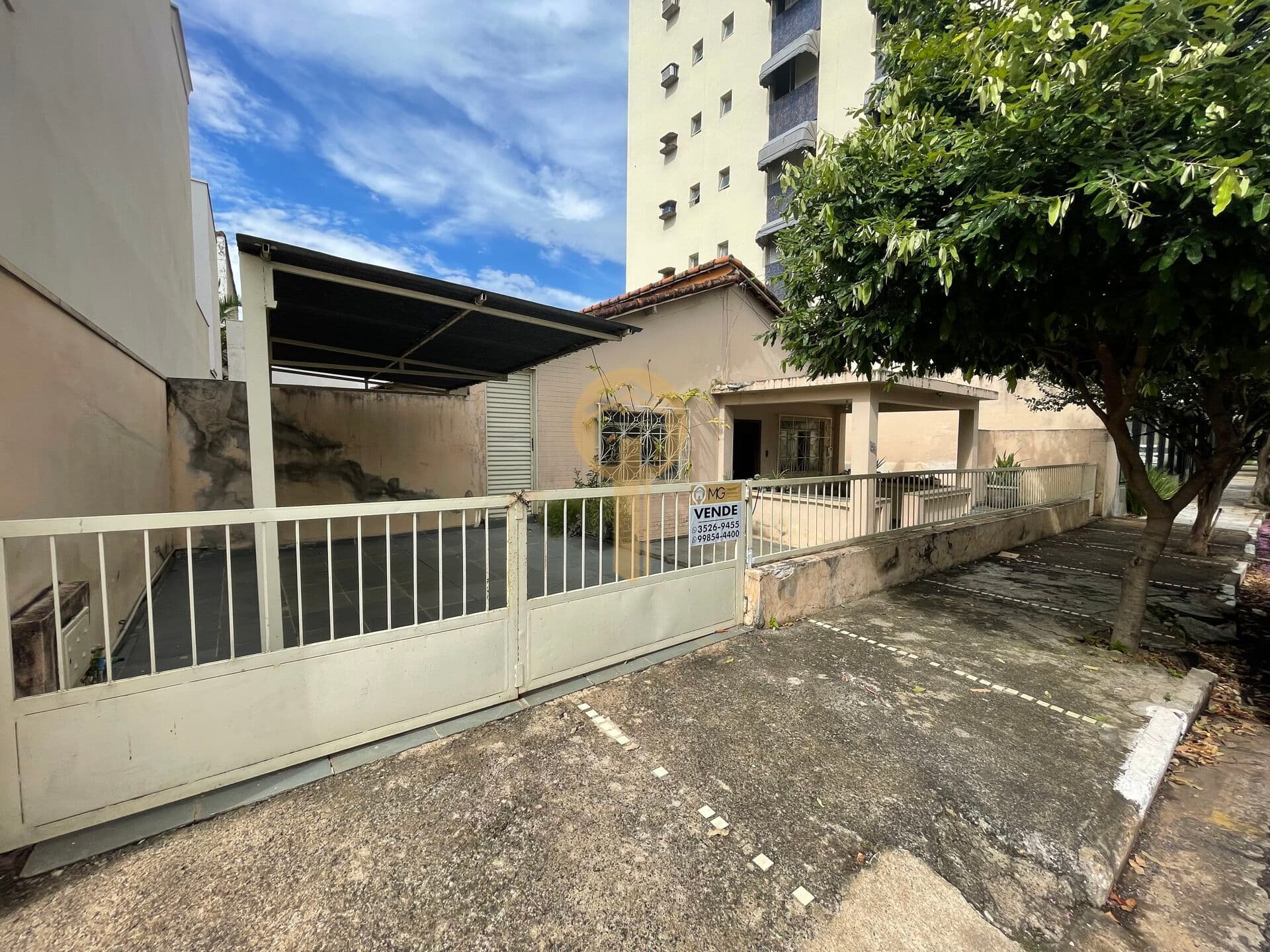 Casa em Passos - Centro