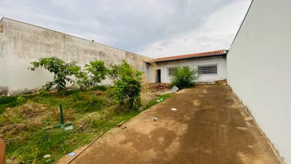 Casa em Passos - Jardim Primavera II