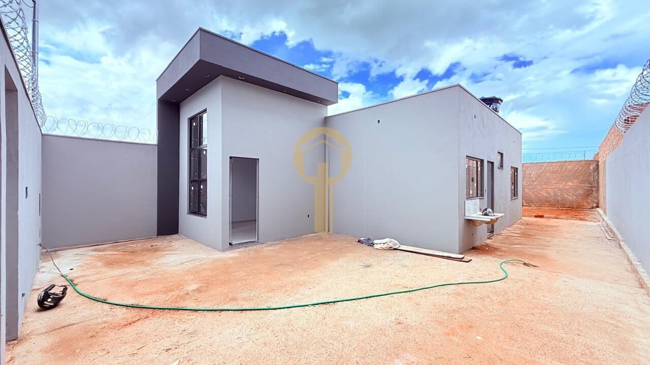 Casa em Jardim Florença, Passos/MG