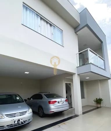 Casa Sobrado em Exposição, Passos/MG