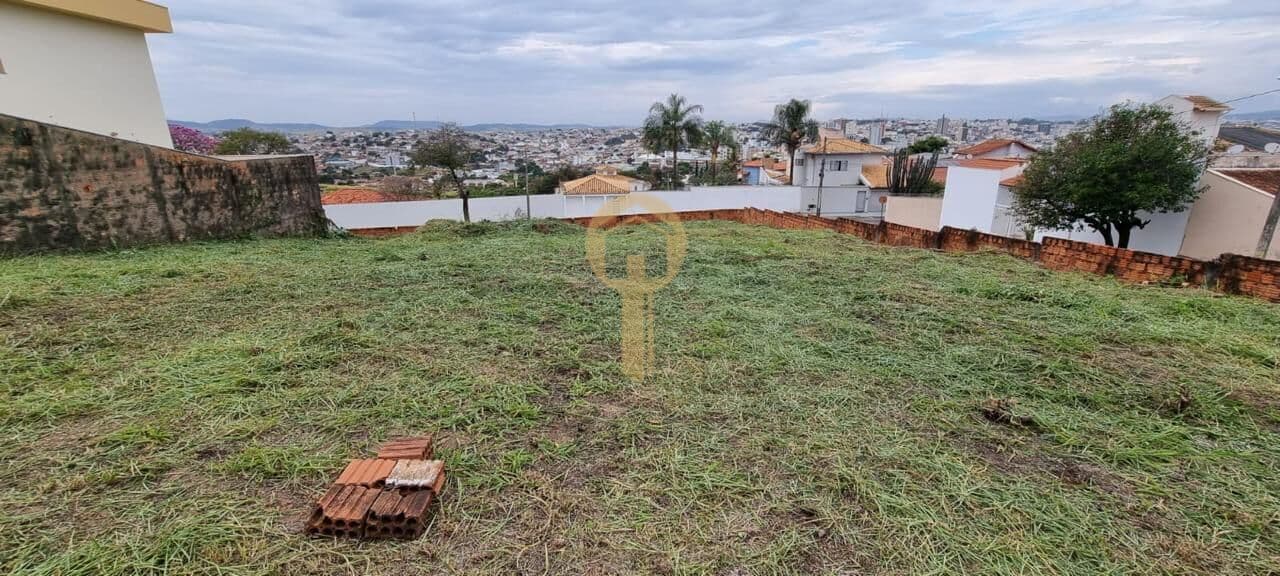 Lote/Terreno em Passos - Jardim Panorama