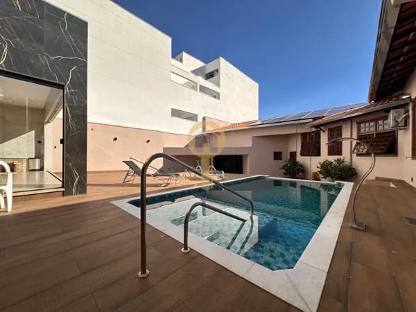 Casa em Passos - Parque Residencial Eldorado