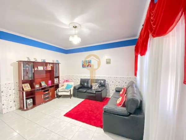 Casa em Jardim Itália, Passos/MG