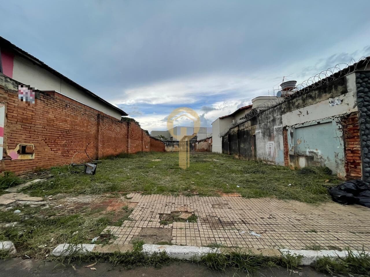 Lote/Terreno em Passos - Centro