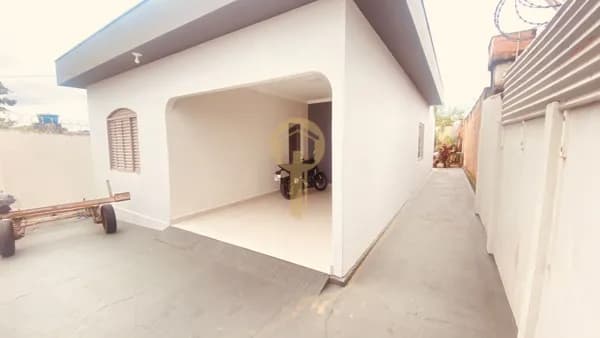 Casa em Califórnia, Passos/MG