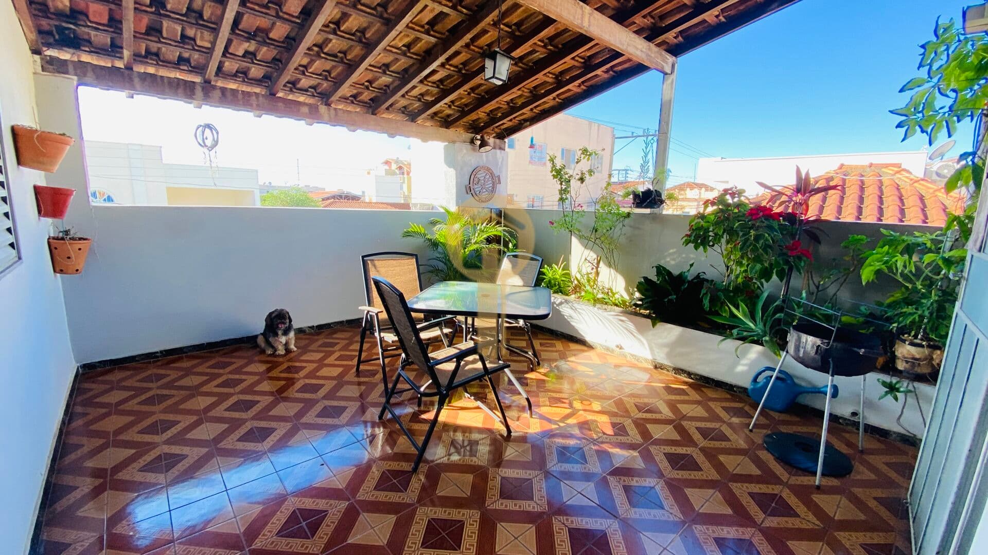 Sobrado em Passos - Centro