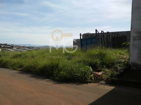 Terreno à venda em Passos/MG