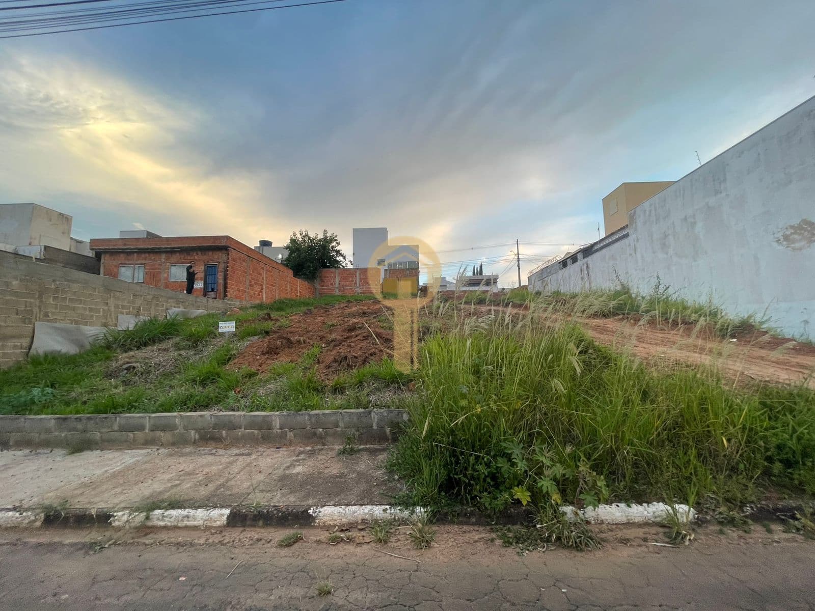Lote/Terreno em Passos - Jardim Pinheiros