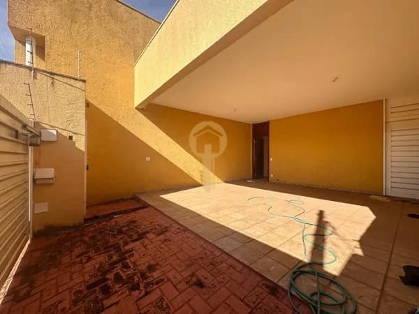 Casa em Passos - Jardim Panorama