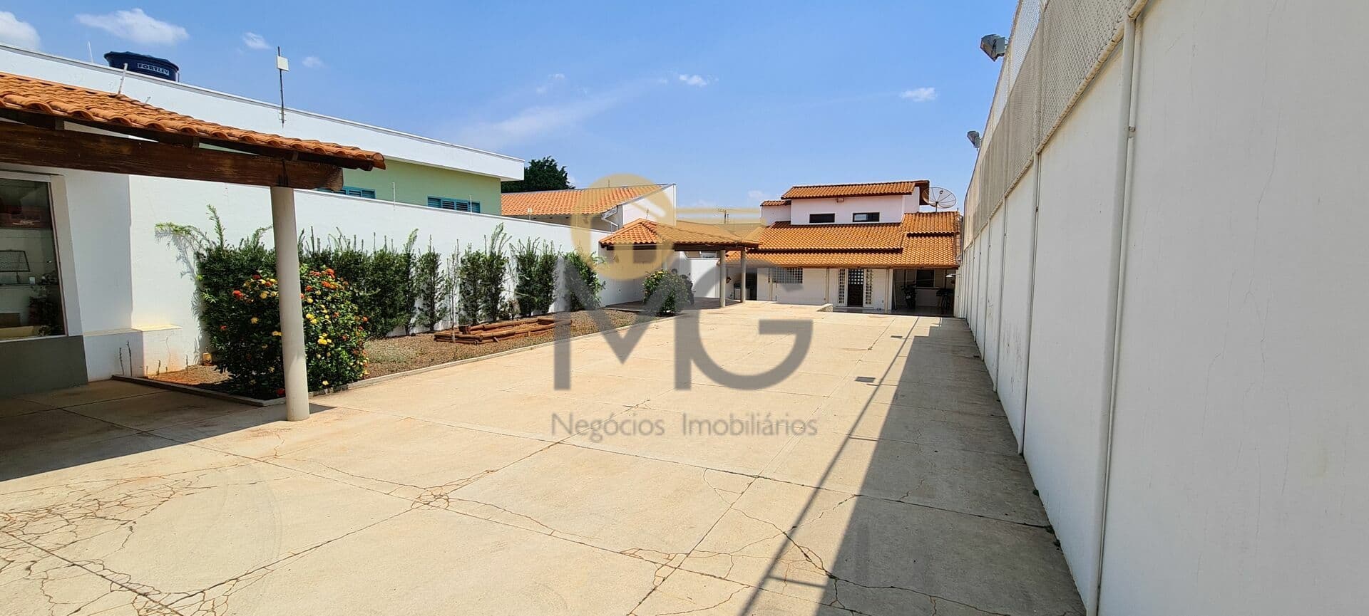 Casa à venda em Passos/MG