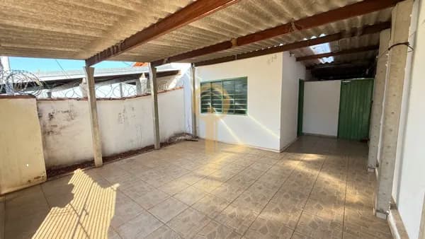 Casa em Passos - Vila Rica