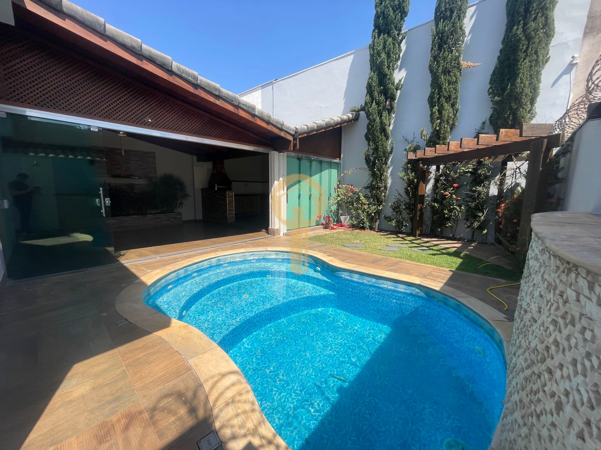Casa em Passos - Jardim Panorama
