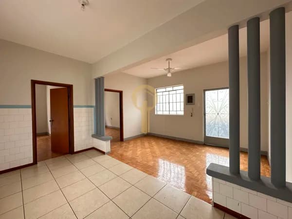 Apartamento em Passos - Centro