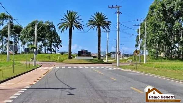 "225,09 m² Área Total - Lote Urbano em Loteamento"