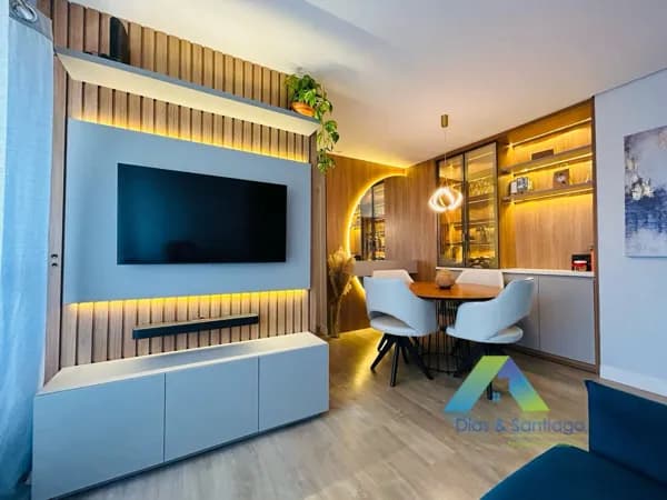 APARTAMENTO REFORMADO COM 2 DORMITÓRIOS E 2 VAGAS EM VILA DAS MERCÊS/SP!