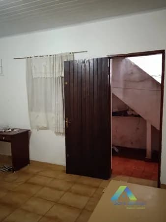 CASA TÉRREA COM 2 DORMITÓRIOS E 2 VAGAS EM VILA MORAES/SP!