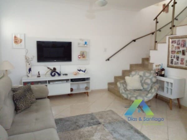 VILA MOINHO VELHO Sobrado 112M², 3 dormitórios, 1 suíte, 2 vagas, quintal ótima localização e valor !!!,