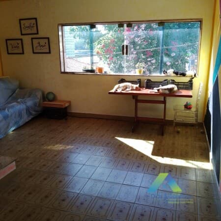 Excelente sobrado com localização privilegiada em área nobre da Vila das Mercês!