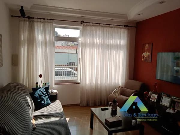 Casa Térrea Reformada – Excelente Oportunidade