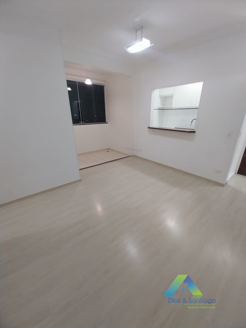 Apartamento à venda com 3 Quartos e 2 banheiros em Vila das Mercês/SP!