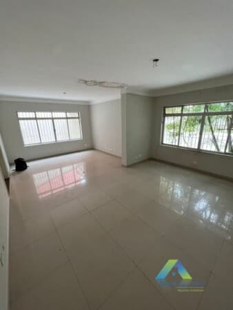 Jabaquara Sobrado 200M², 3 dormitórios, 1 suíte, 4 vagas a 10 minutos da estação do metro Jabaquara !!!