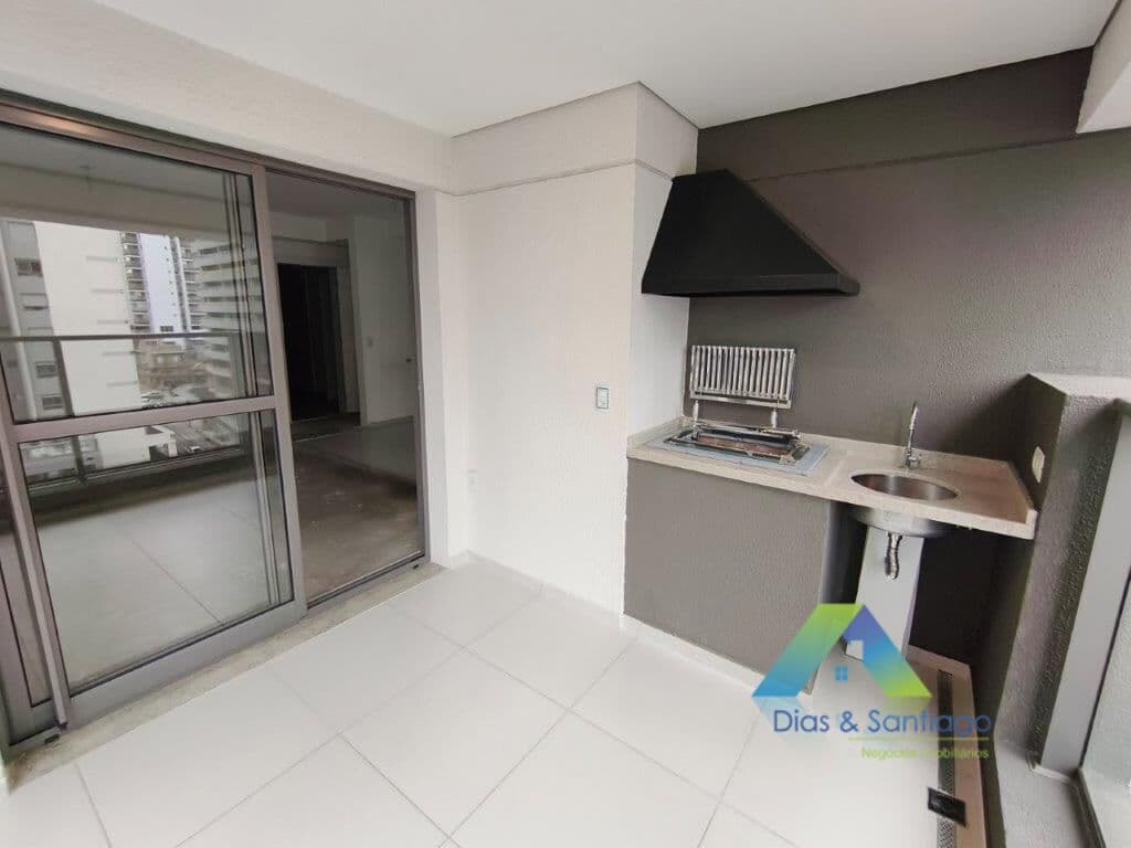 APARTAMENTO COM 80m² EM LOCALIZAÇÃO PRIVILEGIADA A 50mts DA ESTAÇÃO DE METRÔ ALTO DO IPIRANGA/ZSUL.