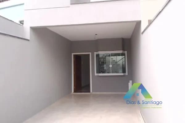 Casa com 3 Quartos e 3 Banheiros à Venda, 120 m² por R$ 598.000 em Jardim Maria Estela/SP!