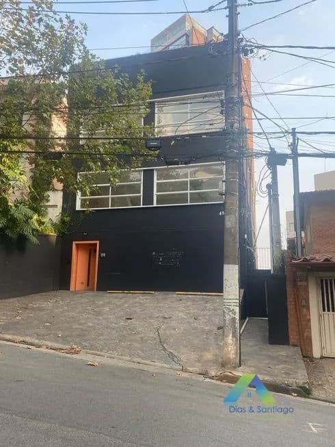 Prédio Comercial com 8 banheiros para alugar na Vila Madalena, São Paulo/SP