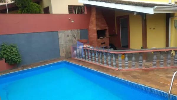 Sobrado em Atibaia - Jardim Paulista