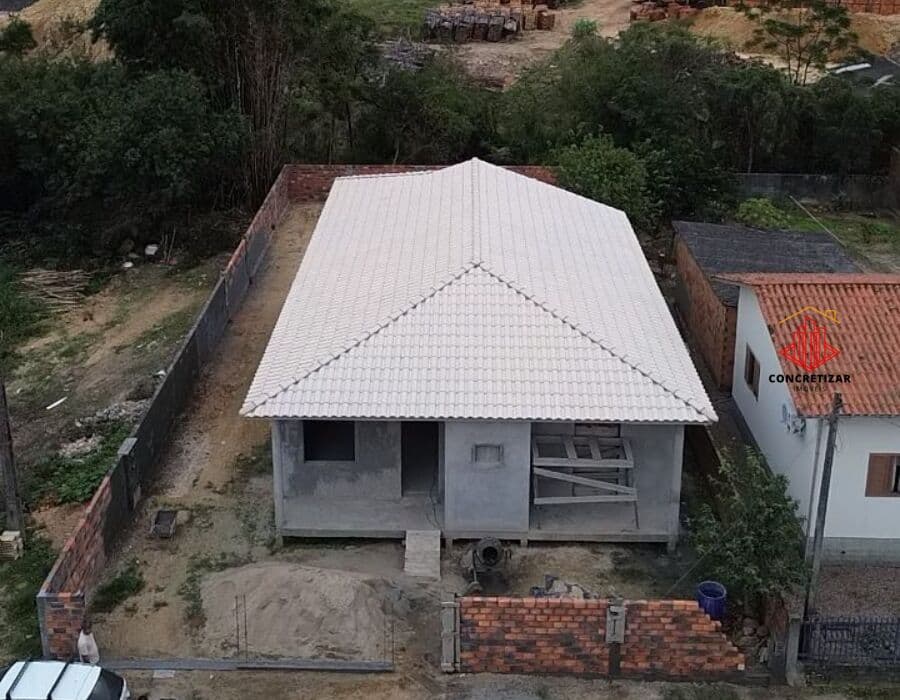 Casa nova em localização estratégica