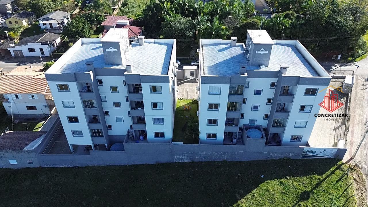 Apartamento semi mobiliado