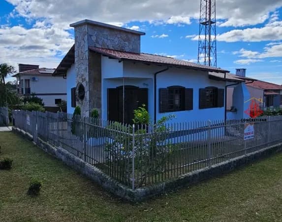 Casa de esquina com potencial comercial