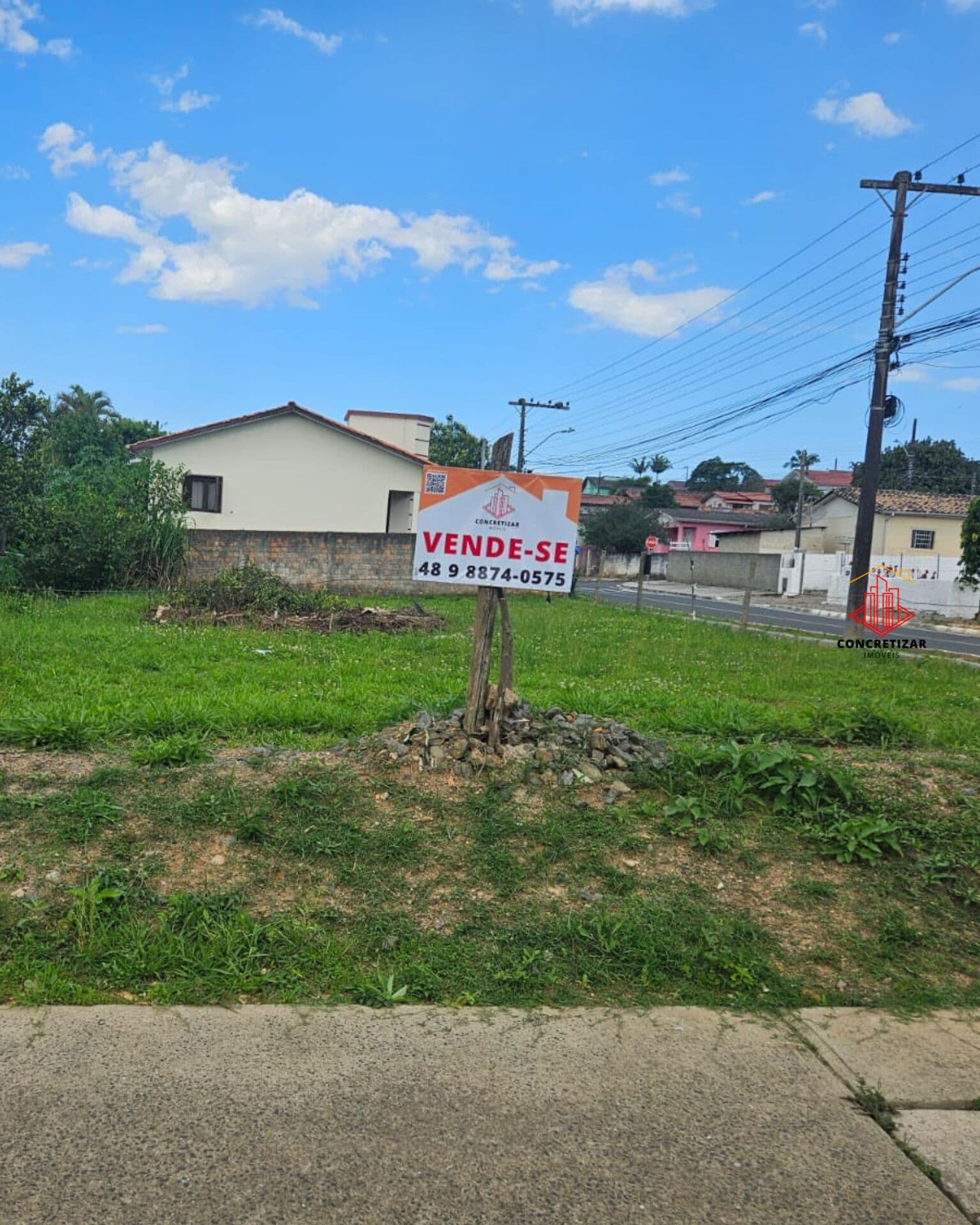 Lote de esquina para quem escolhe pensar a frente