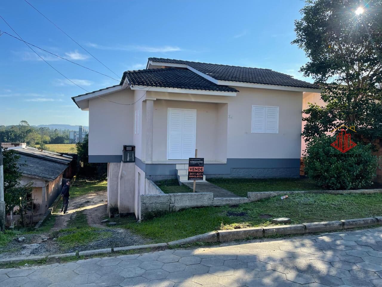 Casa averbada e pronta para morar
