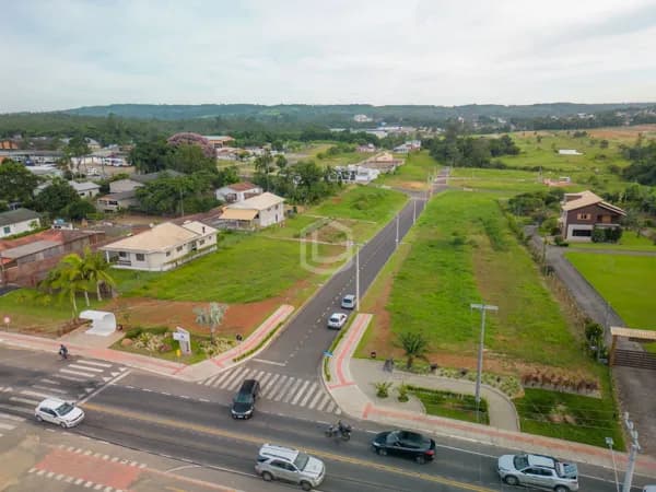 Terreno em Loteamento no Bairro Primeira Linha em Criciúma