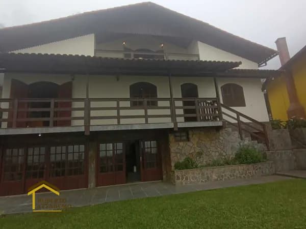 Casa Duplex em Debossan, Nova Friburgo/RJ
