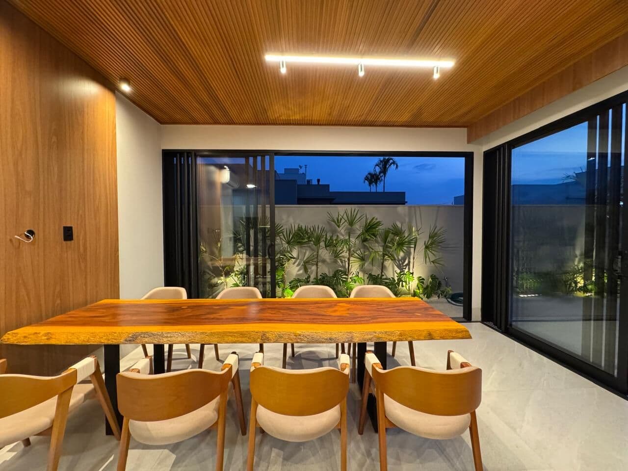 Casa Alto Padrão no condomínio Phillipson Park em Americana