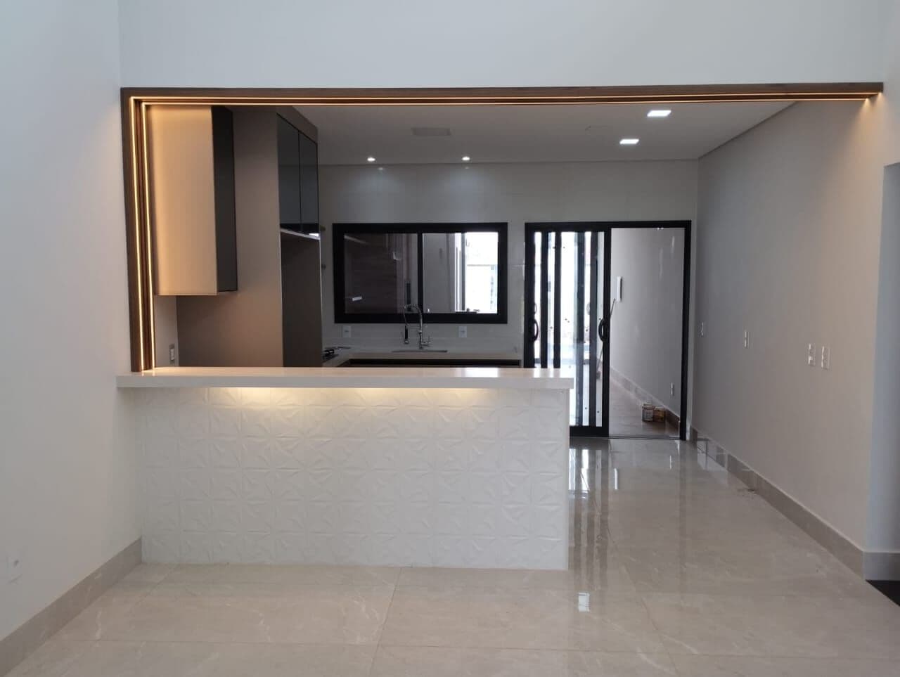Residência no Condomínio Recanto das Águas em Nova Odessa/SP