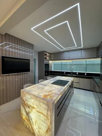 Mansão no Condomínio Residencial Tripoli em Americana/SP