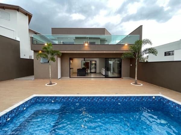 Lindíssima Casa No Terras Dos Imperador