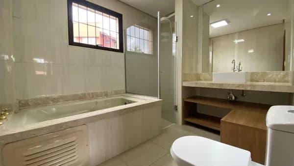 Apartamento com móveis planejados no Edifício Itacolomi em Americana/SP