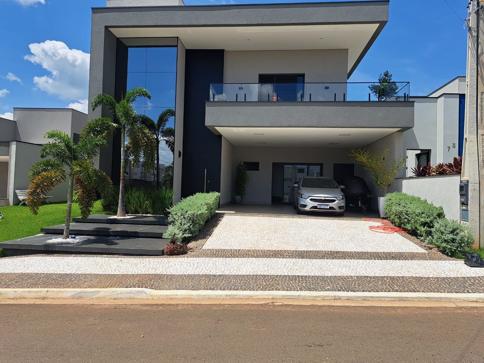 Linda Casa de Alto Padrão
