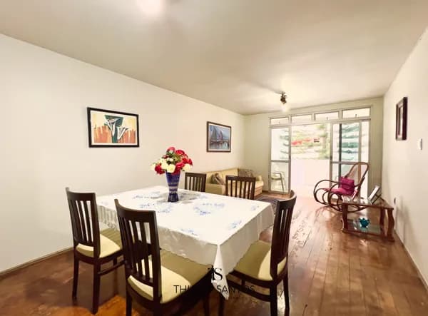 Vendo apartamento em Boa Viagem - 134m² - 3 quartos - 1 suíte - 1 vaga coberta.