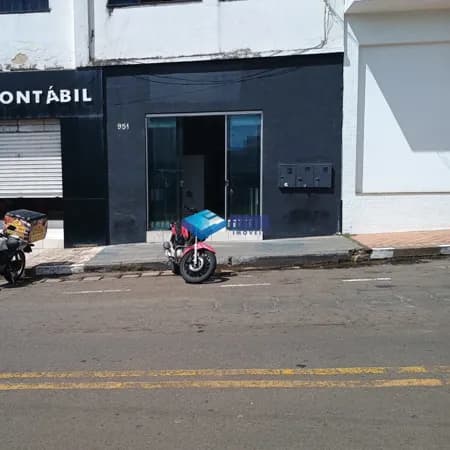 Ponto Comercial/Loja/Box em Passos - Centro