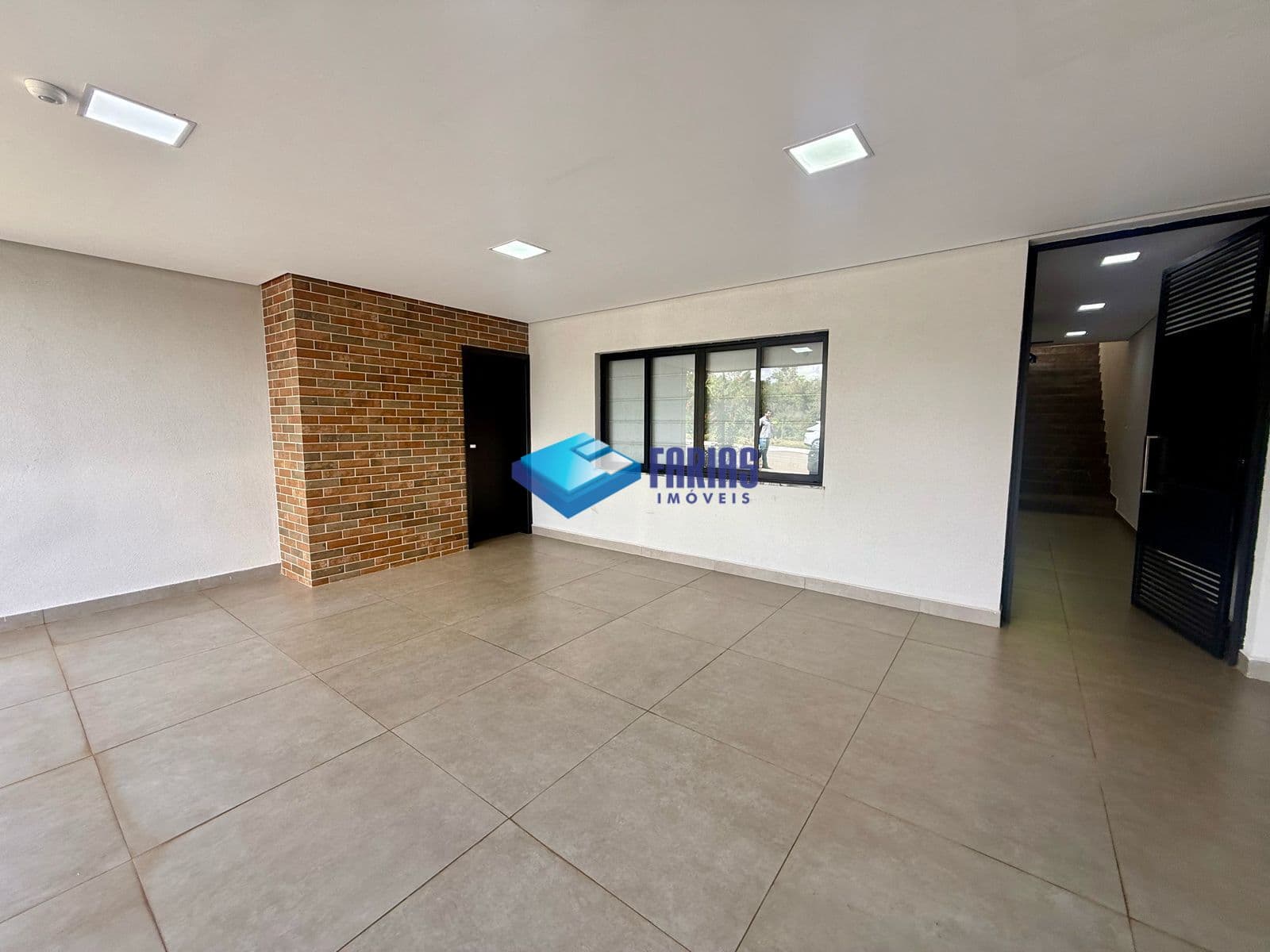 Casa em Passos - Condomínio Monte Belo