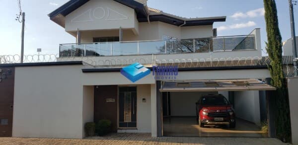 Casa em Passos - Jardim Panorama