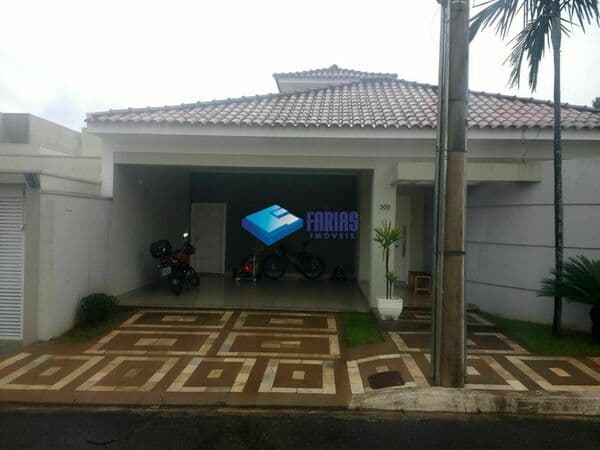 Casa em Passos - Vila Rica