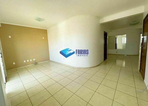 Apartamento em Passos - Centro